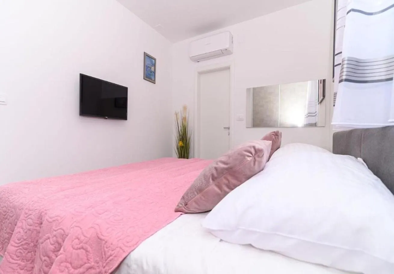 Apartments Iva- Great View Trogir